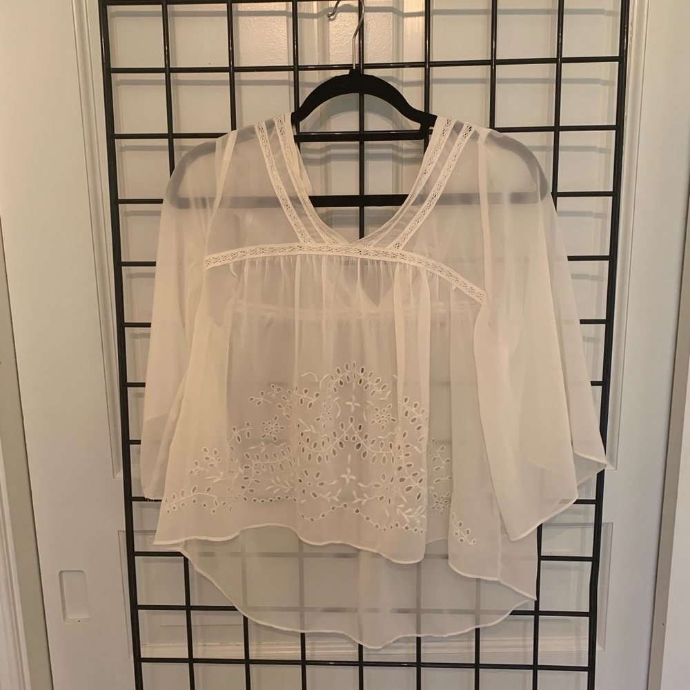 Abercrombie & Fitch top